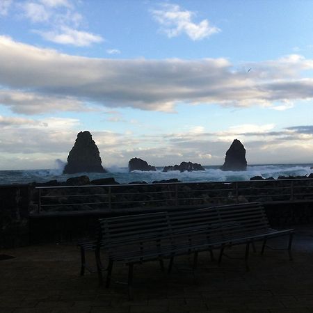 B&B Ciclopi Aci Castello Buitenkant foto